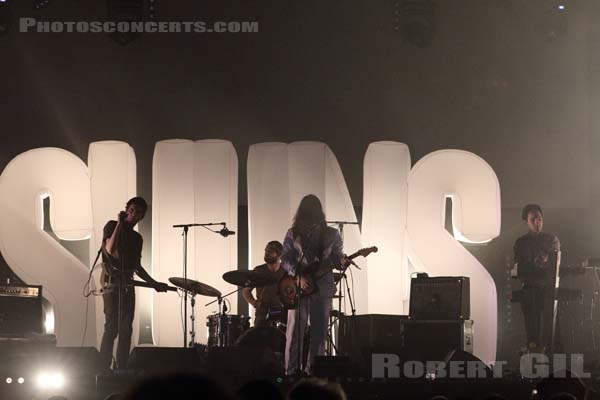 SUUNS - 2016-10-27 - PARIS - Grande Halle de La Villette - 